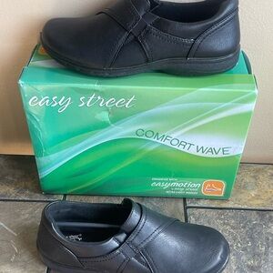 Easy Street Ariah Black Slip-On Shoes